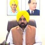 स्ट्राईक पर गए PCS अधिकारियों को CM मान की चेतावनी, Duty ज्वाइन करो नहीं तो किया जाएगा सस्पैंड