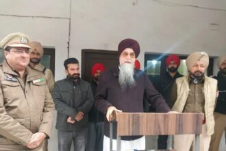 ਕੋਟਕਪੂਰਾ ਸਿਟੀ ਥਾਣੇ ਦੇ ਅਧਿਕਾਰੀਆਂ/ਮੁਲਾਜ਼ਮਾਂ ਨਾਲ ਸਪੀਕਰ ਸੰਧਵਾਂ ਕੀਤੀ ਮੀਟਿੰਗ ਕਿਹਾ ਜ਼ੁਰਮ ਨੂੰ ਕਿਸੇ ਵੀ ਹਾਲਤ ਵਿੱਚ ਸਿਰ ਨਹੀਂ ਚੁੱਕਣ ਦਿੱਤਾ ਜਾਵੇਗਾ