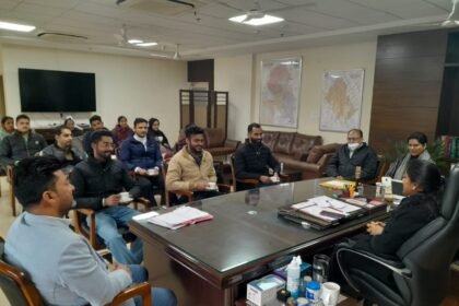 ਸਾਹਿਬਜ਼ਾਦਾ ਅਜੀਤ ਸਿੰਘ ਨਗਰ ਜ਼ਿਲ੍ਹੇ ਨੂੰ 14 ਨਵੇਂ ਪਟਵਾਰੀ ਮਿਲੇ, ਕੁੱਲ ਗਿਣਤੀ 111 ਹੋਈ, ਡੀਸੀ ਨੇ ਕੀਤਾ ਸਵਾਗਤ