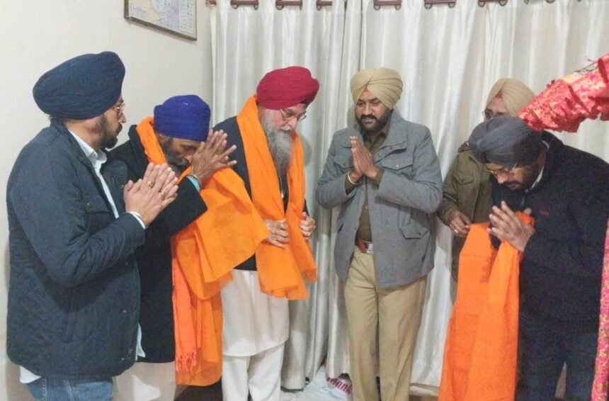 ਸਪੀਕਰ ਸੰਧਵਾਂ ਨੇ ਸਦਰ ਥਾਣਾ ਕੋਟਕਪੂਰਾ ਵਿਖੇ ਨਵੇਂ ਸਾਲ ਦੇ ਆਗਮਨ ਪੁਰਬ ਮੌਕੇ ਸੁਖਮਨੀ ਸਾਹਿਬ ਦੇ ਪਾਠ ਦੇ ਭੋਗ ਵਿੱਚ ਕੀਤੀ ਸ਼ਿਰਕਤ