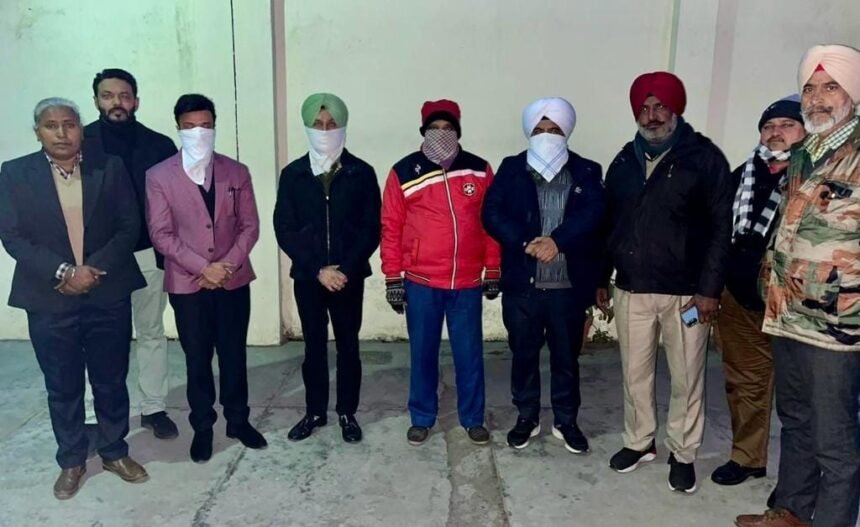 विजीलैंस ब्यूरो द्वारा स्टेट फार्मेसी कौंसिल के रजिस्ट्रारों की मिलीभुगत के साथ घपलेबाज़ी करके डी-फार्मेसी में दाखि़ले देने एवं डिग्रियाँ जारी करने के दोष अधीन 4 और व्यक्तियों को किया गिरफ़्तार