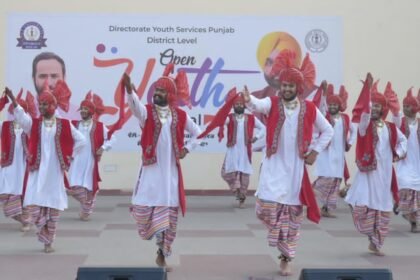 ਯੁਵਕ ਸੇਵਾਵਾਂ ਵਿਭਾਗ ਦੇ ਦੋ ਰੋਜ਼ਾ ਓਪਨ ਯੁਵਕ ਮੇਲੇ ਦਾ ਬੀਤੇ ਕੱਲ੍ਹ ਰੰਗਾਰੰਗ ਆਗਾਜ਼