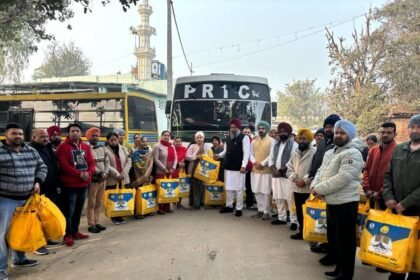 ਮੁੱਖ ਮੰਤਰੀ ਤੀਰਥ ਯਾਤਰਾ ਸਕੀਮ :-ਵਿਧਾਇਕ ਮਨਵਿੰਦਰ ਸਿੰਘ ਗਿਆਸਪੁਰਾ ਦੀ ਅਗਵਾਈ ‘ਚ ਸ਼ਰਧਾਲੂਆਂ ਦਾ ਜੱਥਾ ਸ੍ਰੀ ਖਾਟੂ ਸ਼ਯਾਮ ਤੇ ਸ੍ਰੀ ਸਾਲਾਸਰ ਲਈ ਰਵਾਨਾ