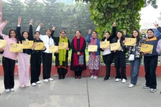 के.एम.वी. की छात्राओं ने नासिक, महाराष्ट्र में आयोजित नेशनल यूथ फेस्टिवल में सम्मानित हो विद्यालय को किया गौरवान्वित