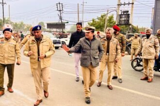 ਏਡੀਜੀਪੀ ਅਤੇ ਪੁਲਿਸ ਕਮਿਸ਼ਨਰ ਨੇ ਗਣਤੰਤਰ ਦਿਵਸ ਦੇ ਜਸ਼ਨਾਂ ਤੋਂ ਪਹਿਲਾਂ ਸ਼ਹਿਰ ਵਿੱਚ ਸੁਰੱਖਿਆ ਪ੍ਰਬੰਧਾਂ ਦੀ ਕੀਤੀ ਸਮੀਖਿਆ