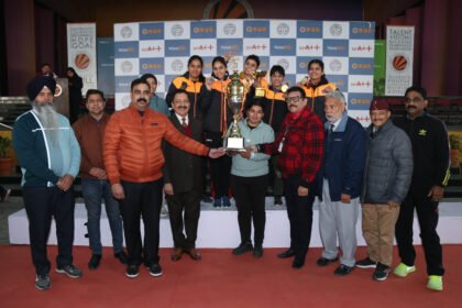 एलपीयू की महिला मुक्केबाजों ने एआईयू की ऑल इंडिया इंटर यूनिवर्सिटी चैंपियनशिप ट्रॉफी जीती