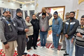 ਬਜਰੰਗ ਦਲ ਵੱਲੋਂ ਅੱਜ ਦੂਜੇ ਦਿਨ ਮੁਹੱਲਾ ਪ੍ਰੀਤ ਨਗਰ ਵਿੱਚ ਵੰਡੇ ਗਏ ਅਕਸ਼ਤ ਕਲਸ਼