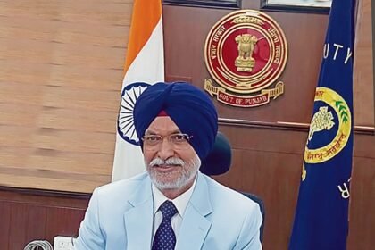 ਤੇਲ ਟੈਂਕਰ ਆਪ੍ਰੇਟਰਾਂ ਵਲੋਂ ਹੜਤਾਲ ਖਤਮ, ਸ਼ਾਮ ਤੋਂ ਪੈਟਰੋਲ/ਡੀਜ਼ਲ ਪੰਪਾਂ ’ਤੇ ਆਮ ਵਾਂਗ ਮਿਲੇਗਾ: ਡਿਪਟੀ ਕਮਿਸ਼ਨਰ