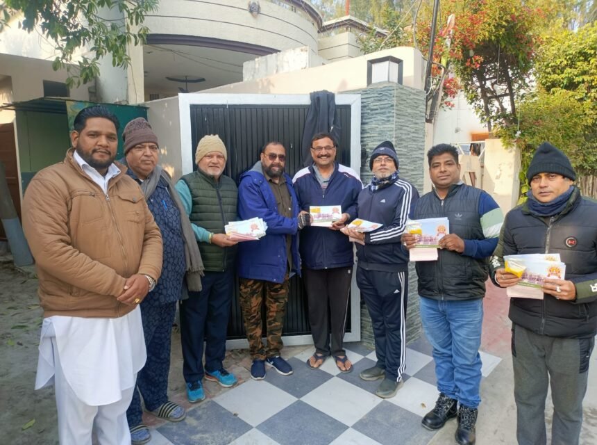 ਬਜਰੰਗ ਦਲ ਦੇ ਆਗੂਆਂ ਨੇ ਭਾਜਪਾ ਦੇ ਸੂਬਾ ਕਾਰਜਕਾਰਨੀ ਮੈਂਬਰ ਮੰਨੂ ਧੀਰ ਨੂੰ ਦਿੱਤਾ ਸੱਦਾ ਪੱਤਰ