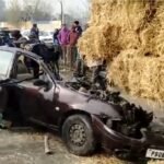पराली से भरी ट्रैक्टर ट्राली में घुसी ओवर स्पीड अनियंत्रित कार, दो महिलाओं समेत तीन की मौत