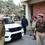 पुलिस कमिश्नर ने शहर के पुलिस स्टेशनों के लिए 10 नई एसयूवी को दिखाई हरी झंडी