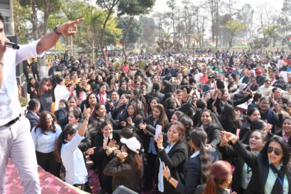 सेंट सोल्जर ग्रुप ऑफ इंस्टीटूशन्स ने अपने 16 वें फाउंडेशन डे पर दी शहर की संस्थायों को दी लाखों चैरिटी