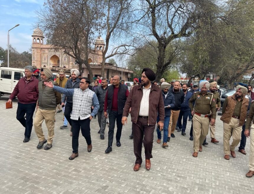 मुख्यमंत्री भगवंत मान बुधवार को नकोदर में करोड़ों रुपये के विकास कार्यों की करेंगे शुरूआत, डिप्टी कमिश्नर एवं एसएसपी ने समागम के प्रबंधों का लिया जायजा