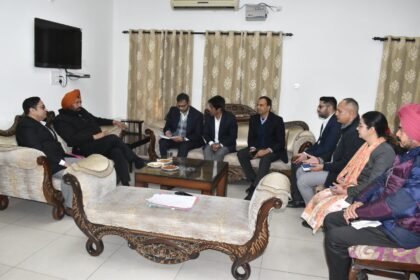 पंजाब सरकार बडे स्तर पर मनाएगी गुरु रविदास जी का प्रकाश पर्व, कैबिनेट मंत्री ने 24 फरवरी को होने वाले समागम की तैयारियों का लिया जायजा