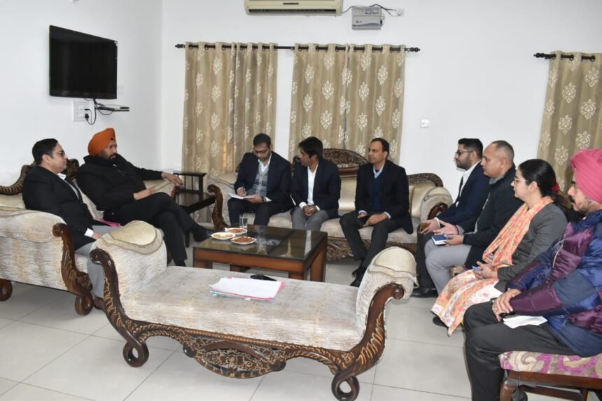 पंजाब सरकार बडे स्तर पर मनाएगी गुरु रविदास जी का प्रकाश पर्व, कैबिनेट मंत्री ने 24 फरवरी को होने वाले समागम की तैयारियों का लिया जायजा