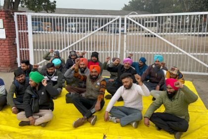 ਪੰਜਾਬ ਰੋਡਵੇਜ਼/ਪਨਬਸ/ਪੀ.ਆਰ.ਟੀ.ਸੀ ਕੰਟਰੈਕਟ ਵਰਕਰਜ ਯੂਨੀਅਨ ਪੰਜਾਬ ਵੱਲੋਂ ਆਪਣੀਆਂ ਮੰਗਾ ਨੂੰ ਲੈਕੇ ਕੀਤੀ ਗੇਟ ਰੈਲੀਆਂ ਕੀਤੀ