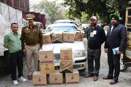 जालंधर कमिश्नरेट पुलिस ने 14 पेटी शराब के साथ दो आरोपियों को किया गिरफ्तार
