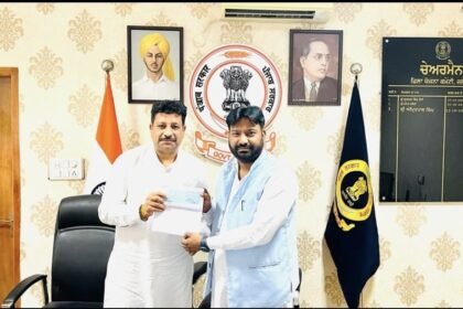 जिला योजना बोर्ड चेयरमैन अमृतपाल सिंह ने सेंट्रल हलके की स्ट्रीट लाइटों के लिए जारी किए 10 लाख रुपए