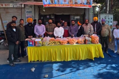 ਭਾਜਪਾ ਆਗੂ ਡੱਲੀ ਨੇ ਲਿਆ ਸਤਿਗੁਰੂ ਰਵਿਦਾਸ ਮਹਾਰਾਜ ਜੀ ਦਾ ਅਸ਼ੀਰਵਾਦ, ਕੀਤੀ ਸਰਬਤ ਦੇ ਭਲੇ ਦੀ ਕਾਮਨਾ