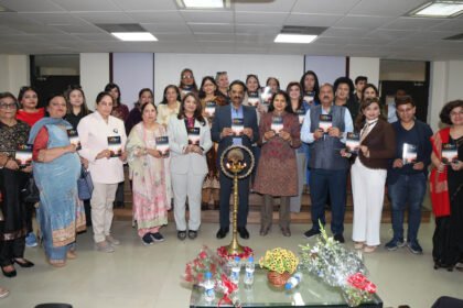लवली प्रोफेशनल यूनिवर्सिटी में ‘टूल्स ऑफ़ हैप्पीनेस’ विषय पर एक पुस्तक-लोकार्पण समारोह