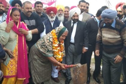 सांसद सुशील रिंकू ने आदमपुर शहर में 6.45 करोड़ रुपए की लागत से सीवरेज प्रोजेक्ट का रखा नींव-पत्थर