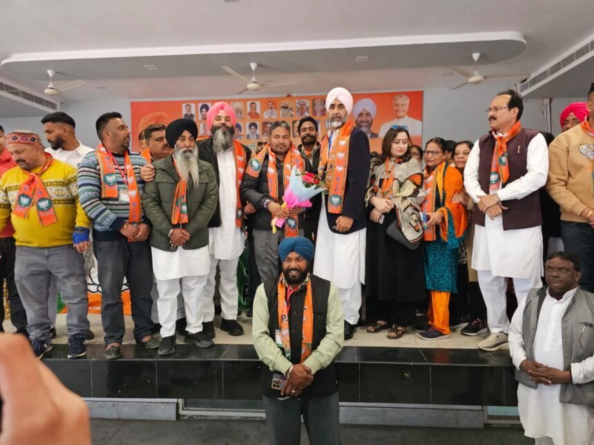 ਭਾਜਪਾ ਦੀਆਂ ਨੀਤੀਆਂ ਤੋਂ ਪ੍ਰਭਾਵਿਤ ਹੋ ਕੇ ਲੋਕ ਪਾਰਟੀ ਵਿੱਚ ਹੋ ਰਹੇ ਹਨ ਸ਼ਾਮਲ-ਖੋਜੇਵਾਲ