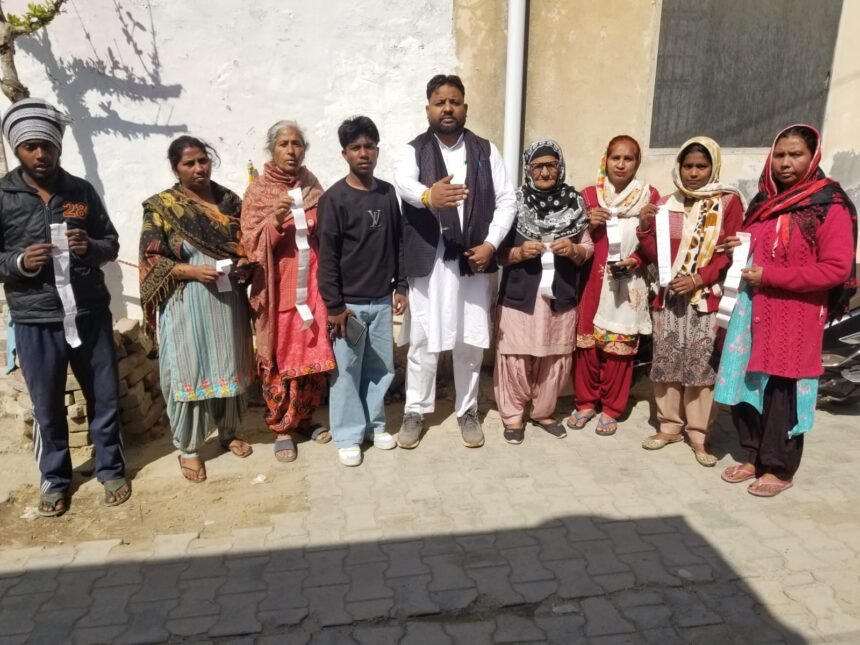 ਗਰੀਬਾਂ ਦੇ ਕੱਟੇ ਬਿਜਲੀ ਦੇ ਕੁਨੈਕਸ਼ਨ ਦੁਬਾਰਾ ਲਗਾਏ ਜਾਣ-ਪ੍ਰਧਾਨ ਪਰਮਜੀਤ ਸਿੰਘ ਔਜਲਾ