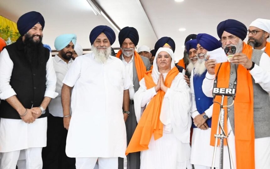 बीबी जागीर कौर फिर से शिरोमणी अकाली दल में हुई शामिल, पार्टी प्रधान सुखबीर सिंह बादल ने किया शामिल
