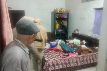 ਕਰੋਲ ਬਾਗ ਚ ਇੱਕ ਕੋਠੀ ਵਿੱਚੋਂ ਲੱਖਾਂ ਰੁਪਏ ਦੇ ਗਹਿਣੇ ਤੇ ਨਗਦੀ ਚੋਰੀ