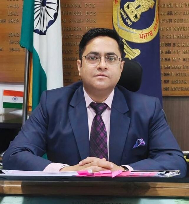 लोकसभा चुनाव-2024 : जिले के सभी चुनाव क्षेत्रों में की जानेवाली चुनावी रैलियों एवं समागमों के लिए अनुमति सैल स्थापित – जिला चुनाव अधिकारी