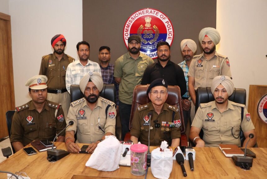जालंधर कमिश्नरेट पुलिस ने एक अंतर्राज्यीय ड्रग तस्करी रैकेट का किया भंडाफोड़ , 2.5 किलो अफीम, 2.25 लाख रुपए ड्रग मनी के साथ दो गिरफ्तार