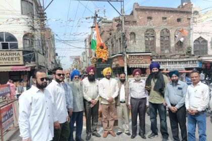 ਸ਼ਹੀਦਾਂ ਦੀਆਂ ਕੁਰਬਾਨੀਆਂ ਸਦਕਾ ਅੱਜ ਅਸੀਂ ਆਜ਼ਾਦੀ ਦਾ ਅਨੰਦ ਮਾਣ ਰਹੇ ਹਾਂ :- ਵਾਲੀਆ