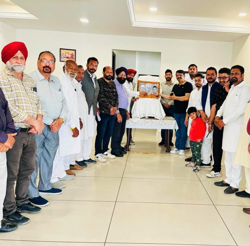 ਕਾਂਗਰਸ ਪਾਰਟੀ ਕਪੂਰਥਲਾ ਵਲੋਂ ਸ਼ਹੀਦ ਭਗਤ ਸਿੰਘ ਤੇ ਉਸਦੇ ਸ਼ਹੀਦ ਸਾਥੀਆਂ ਨੂੰ ਕੀਤੀ ਗਈ ਸ਼ਰਧਾਂਜਲੀ ਭੇਟ