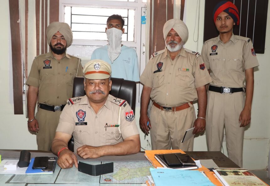 ਕਮਿਸ਼ਨਰੇਟ ਪੁਲਿਸ ਨੇ ਏਟੀਐਮ ਨਾਲ ਛੇੜਛਾੜ ਕਰਨ ਦਾ ਮਾਮਲਾ ਸੁਲਜਾਇਆ, ਮਸ਼ੀਨ ਦੀ ਟੈਂਪਰਿੰਗ ਦੇ ਕੁਝ ਘੰਟਿਆਂ ਅੰਦਰ ਹੀ ਮਾਸਟਰਮਾਈਂਡ ਨੂੰ ਕੀਤਾ ਗ੍ਰਿਫਤਾਰ