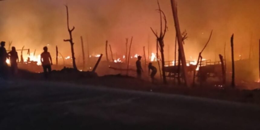 सुलतानपुर लोधी मार्ग पर RCF के बाहर किनारे स्थापित झुग्गिओ में देर रात लगी अचानक भीषण आग