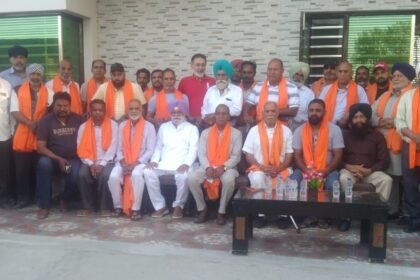 ਪਿੰਡ ਬਨਵਾਲੀਪੁਰ ਵਿੱਖੇ ਅਕਾਲੀ ਦਲ ਨੂੰ ਝਟਕਾ, ਦਰਜਨਾਂ ਪਰਿਵਾਰ ਹੋਏ ਕਾਂਗਰਸ ਵਿੱਚ ਸ਼ਾਮਿਲ