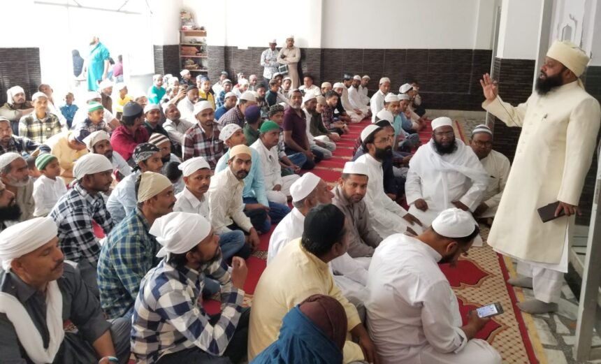 ਈਦ-ਉਲ-ਫਿਤਰ ਦਾ ਤਿਉਹਾਰ ਬੀਬੀ ਪੀਰੋਂਵਾਲੀ ਮਸਜਿਦ ਕਪੂਰਥਲਾ ਵਿਖੇ ਧੂਮਧਾਮ ਨਾਲ ਮਨਾਇਆ ਗਿਆ