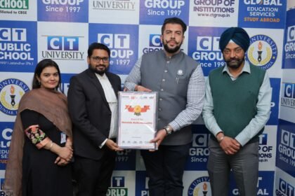 सीटी इंस्टीट्यूट ऑफ लॉ की मूट कोर्ट प्रतियोगिता में जज के रूप में जिला बार एसोसिएशन जालंधर के सदस्यों ने की शिरकत