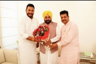 जालंधर में बीजेपी को बड़ा झटका! युवा नेता रॉबिन सांपला हुए आम आदमी पार्टी में शामिल