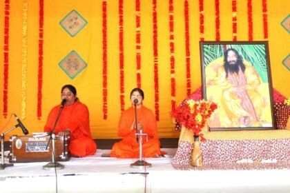 ਦਿਵਯ ਜਯੋਤੀ ਜਾਗ੍ਰਿਤੀ ਸੰਸਥਾਨ ਆਸ਼ਰਮ ਕਪੂਰਥਲਾ ਅੰਦਰ ਸਪਤਾਹਿਕ ਸਤਸੰਗ ਸਮਾਗਮ ਦਾ ਆਯੋਜਨ ਕੀਤਾ ਗਿਆ