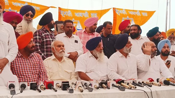 कांग्रेस के पूर्व सांसद मोहिंदर केपी शिअद में शामिल