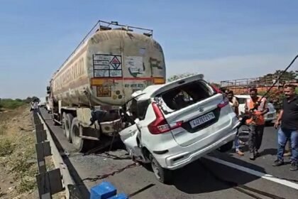 गुजरात में भीषण सड़क हादसा, हादसे में 10 लोगों की मौत