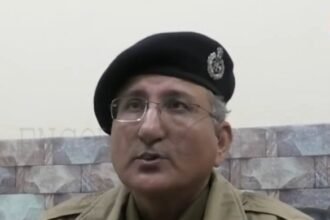 जालंधर पुलिस द्वारा हथियारों के प्रदर्शन पर लगाई पूर्ण रोक, हथियारों को प्रमोट करने वाले गाने, फोटो/वीडियो क्लिप बना कर सोशल मीडिया, फेसबुक और व्हाट्सएप पर अपलोड करने पर भी लगाया प्रतिबंध
