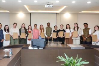 एलपीयू ने स्टूडेंट एक्सचेंज के तहत 10 कनाडाई छात्रों की मेजबानी की