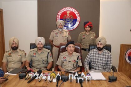 ਜਲੰਧਰ ਪੁਲਿਸ ਕਮਿਸ਼ਨਰ ਨੇ 24 ਘੰਟਿਆਂ ‘ਚ ਸੁਲਜਾਈ ਅੰਨ੍ਹੇ ਕਤਲ ਦੀ ਗੁੱਥੀ