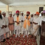 ਭਾਜਪਾ ਉਮੀਦਵਾਰ ਮਨਜੀਤ ਸਿੰਘ ਮੰਨਾ ਨੇ ਡੇਰਾ ਰਹੀਮਪੁਰ ਵਿਖੇ ਬਾਲ ਯੋਗੀ ਬਾਬਾ ਪ੍ਰਗਟ ਨਾਥ ਜੀ ਨਾਲ ਮੁਲਾਕਾਤ ਕਰਕੇ ਲਿਆ ਅਸ਼ੀਰਵਾਦ