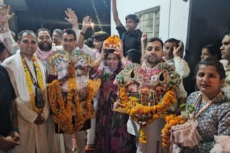 रथ यात्रा के उपलक्ष्य मे इस्कओन द्वारा निकाली गई सातवी संध्या फेरी