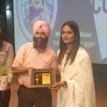 ਆਈ.ਟੀ.ਆਈ ਦੇ ਵਿਦਿਆਰਥੀਆਂ ਵਲੋਂ ਕਲਾ ਤੇ ਹੁਨਰ ਦਾ ਮੁਜਾਹਰਾ ,ਬਰਾਊਨ ਕੁੜੀ ਨੇ ਵਿਦਿਆਰਥੀਆਂ ਨਾਲ ਵੈਲਡਿੰਗ ਤਕਨੀਕਾਂ ਦੇ ਤਜ਼ਰਬੇ ਕੀਤੇ ਸਾਂਝੇ