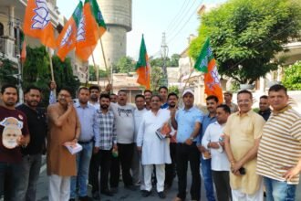 भाजपा के प्रदेश महामंत्री राकेश राठौर ने बूथ नंबर 91 पर चलाया महासंपर्क अभियान