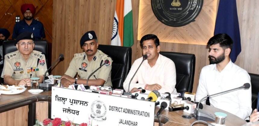 जालंधर लोक सभा हलके के लिए कल होगा मतदान, 1951 पोलिंग बूथों के लिए पार्टियाँ रवाना, सुबह 7 बजे से शाम 6 बजे तक होगा मतदान, 16.54 लाख मतदाता डालेंगे वोट